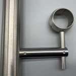 Handlaufhalter mit Kugelring  zur seitlichen Pfosten Montage 42,4