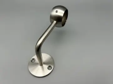 Handlaufhalter-Wand D = 42,4 Ronde D = 66 2 x Bohrung 8,3 mit Kugelring für Rohr Ø42,4