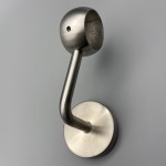 Handlaufhalter-Wand D = 42,4 Ronde D = 70 mit Kugelring für Rohr Ø42,4